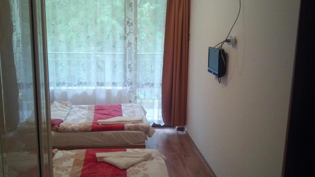 Central Park Family Hotel Kavarna Phòng bức ảnh